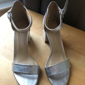 Silver CL laundry heel